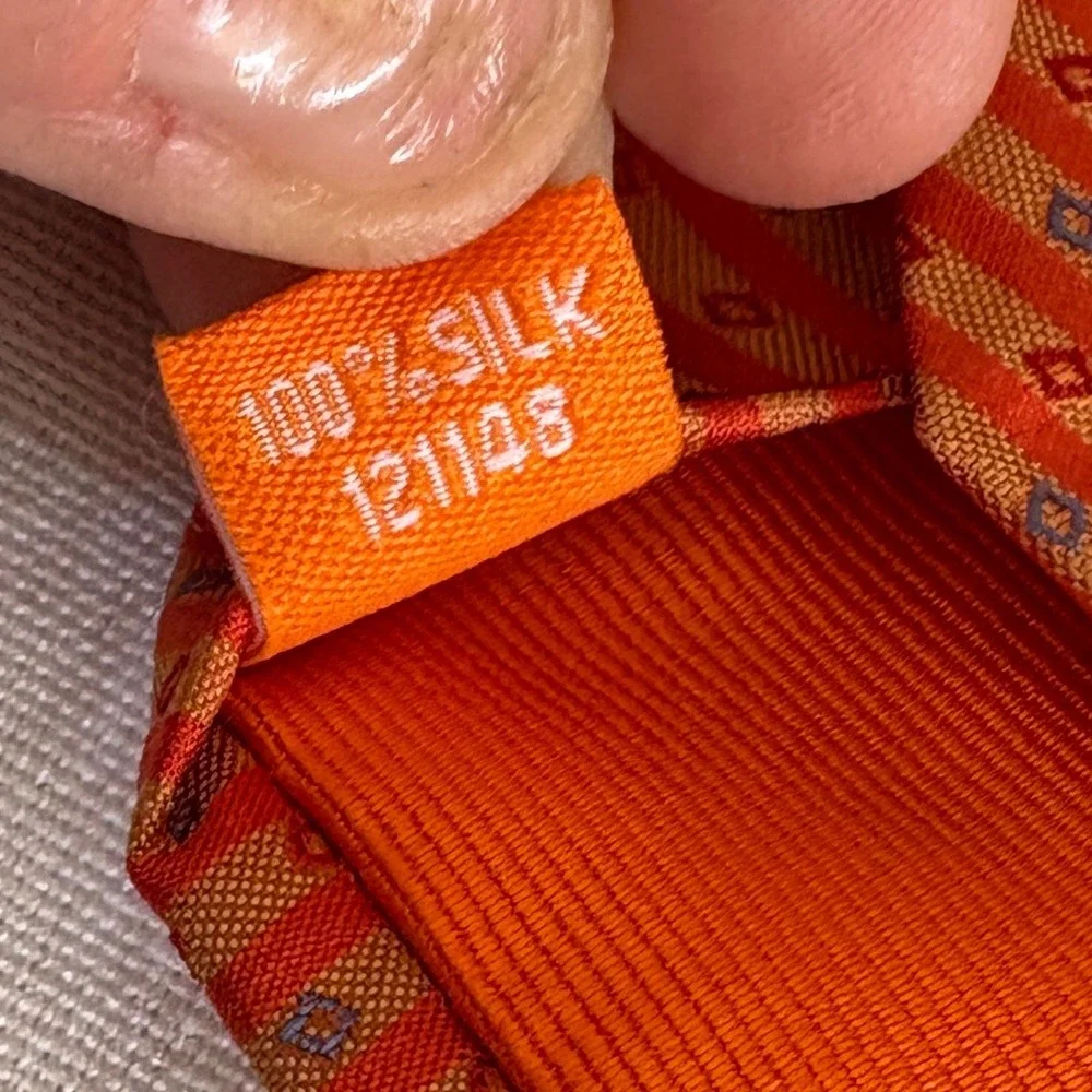 Tallia Mens Orange Red Striped Geometric 100% Silk Necktie 3.25 Inch 121148‎